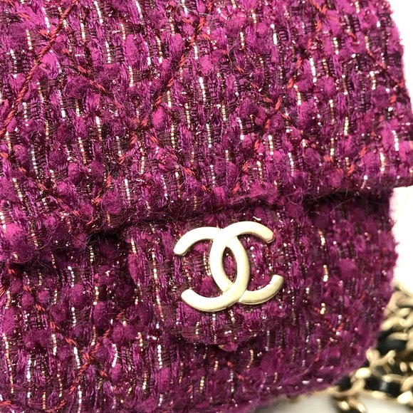 ❌❌sold❌❌CHANEL Tweed Mini Backpack Is Back - Picture 4 of 8